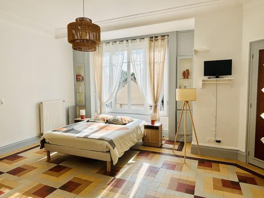 Le Magaline Apartment Sainte-Savine Екстериор снимка