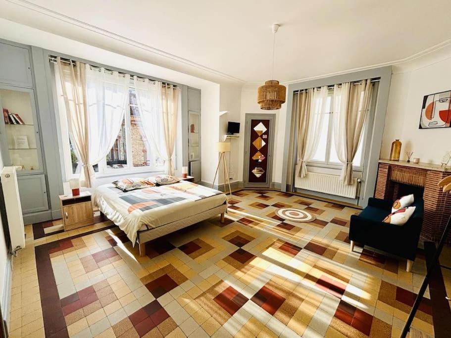 Le Magaline Apartment Sainte-Savine Екстериор снимка